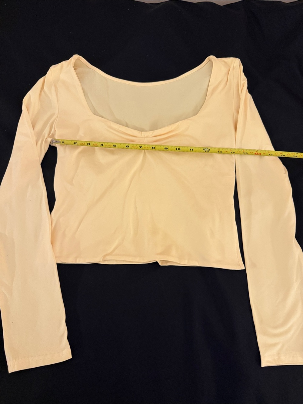 Women's Long Sleeve Scoop Neck Top in yellow Large - Picture 2 of 6